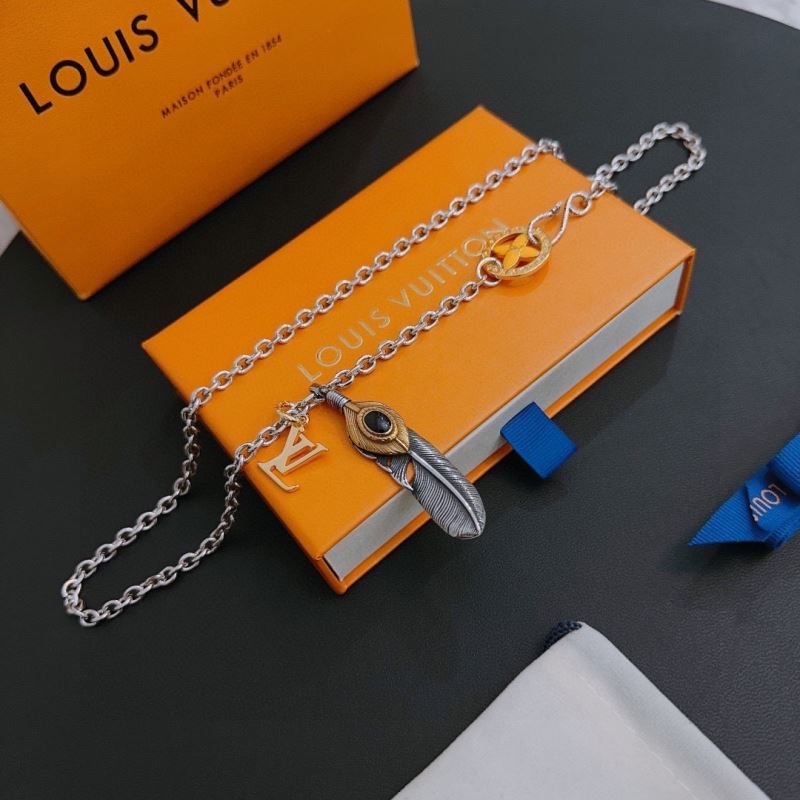 Louis Vuitton Necklaces